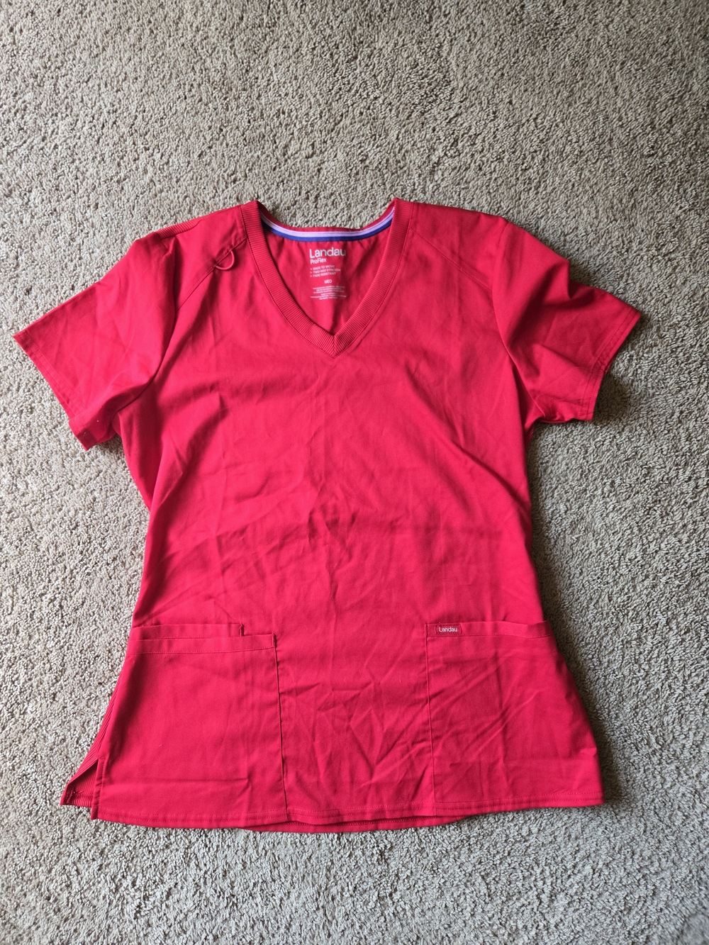 Landau ProFlex Red V-Neck Scrub Top Medium EUC